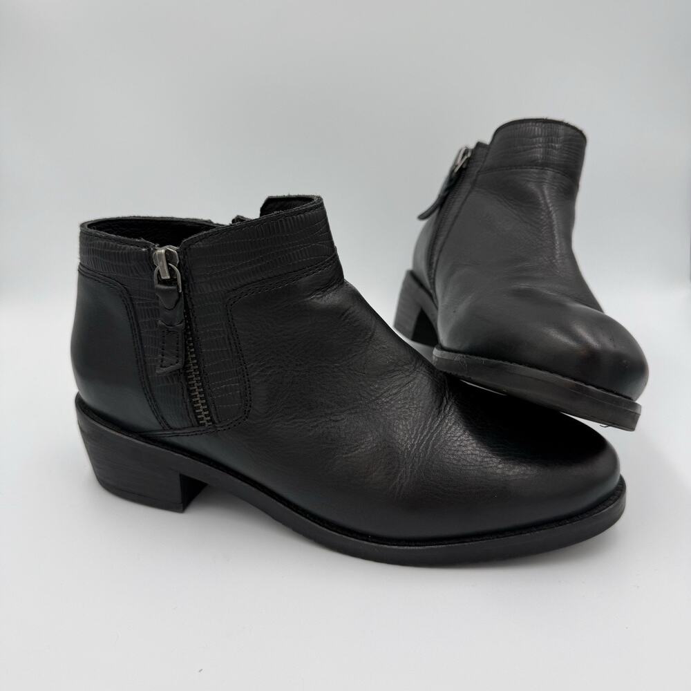 SoftWalk Rubi Black Leather Ankle Boots Side Zip Comfort Booties Women’s 7.5
